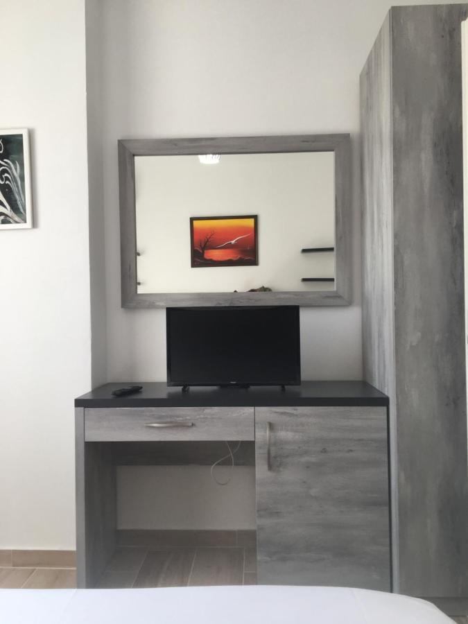 Apartamento R&i Sea And Mountain View Radhime Orikum