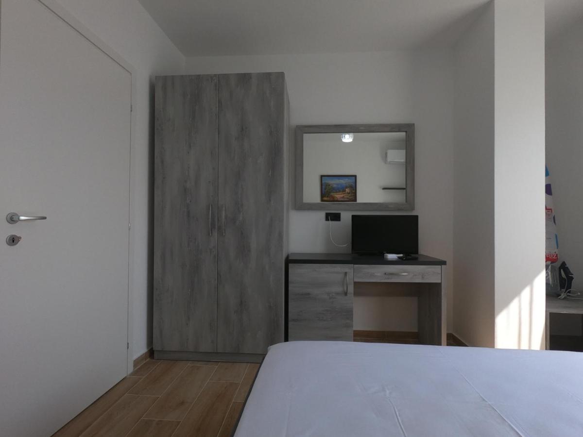 Apartamento R&i Sea And Mountain View Radhime