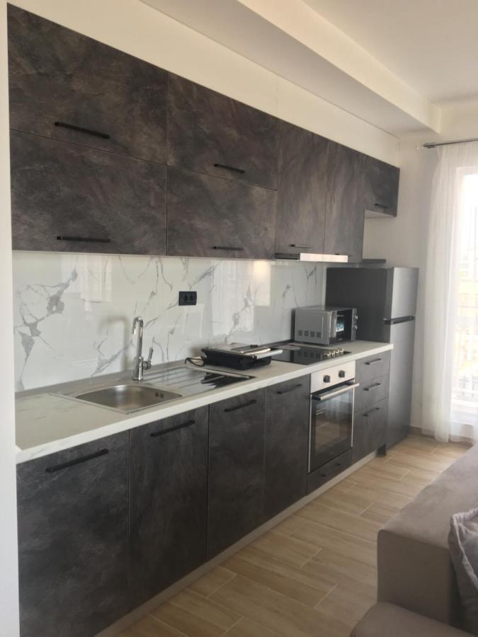 R&i Sea And Mountain View Radhime Apartamento *