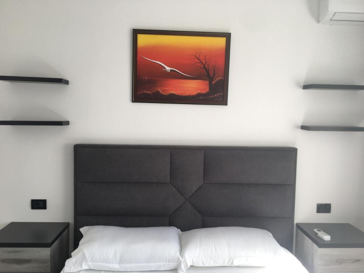 R&i Sea And Mountain View Radhime Apartamento *