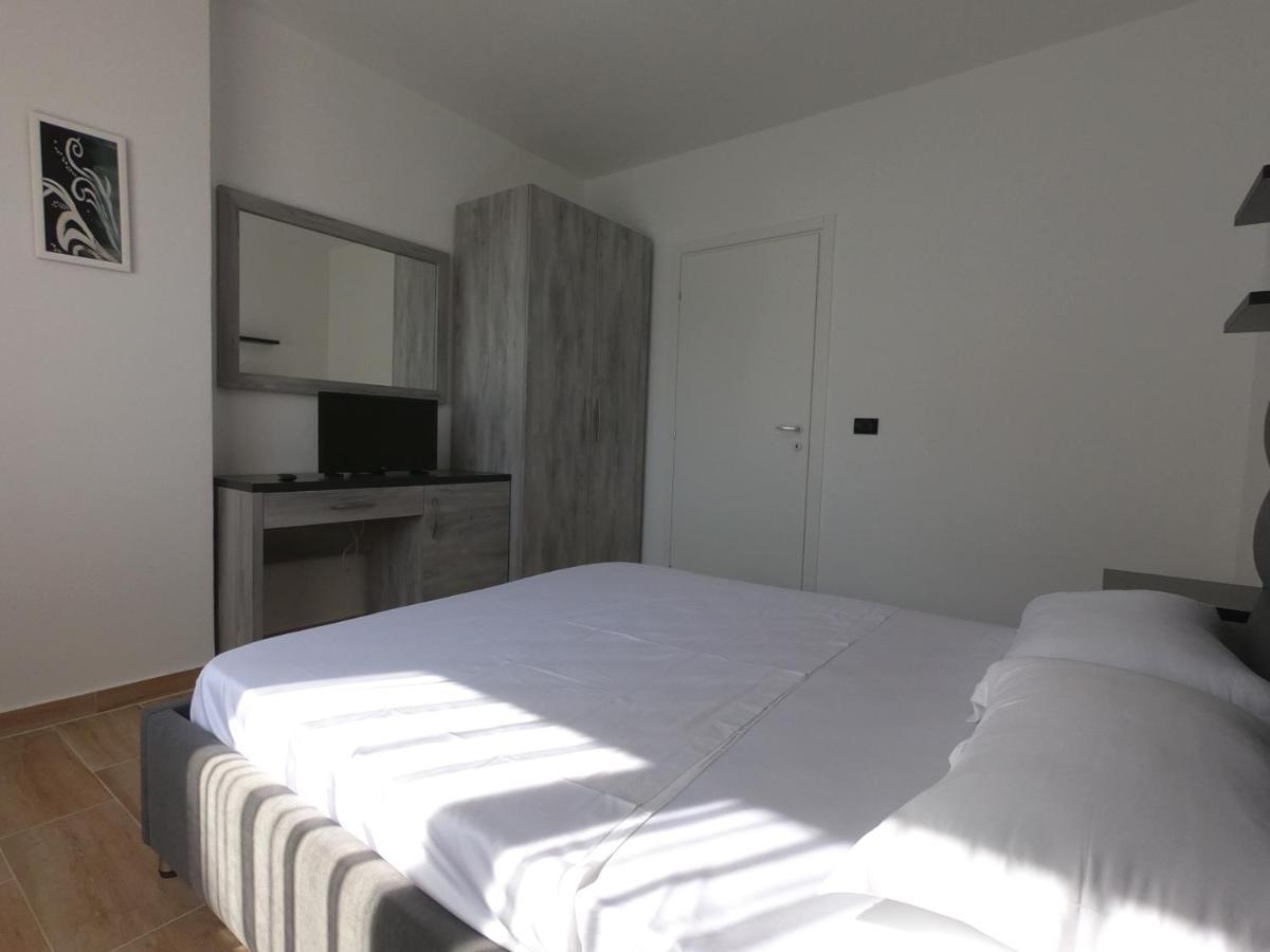 R&i Sea And Mountain View Radhime Apartamento *